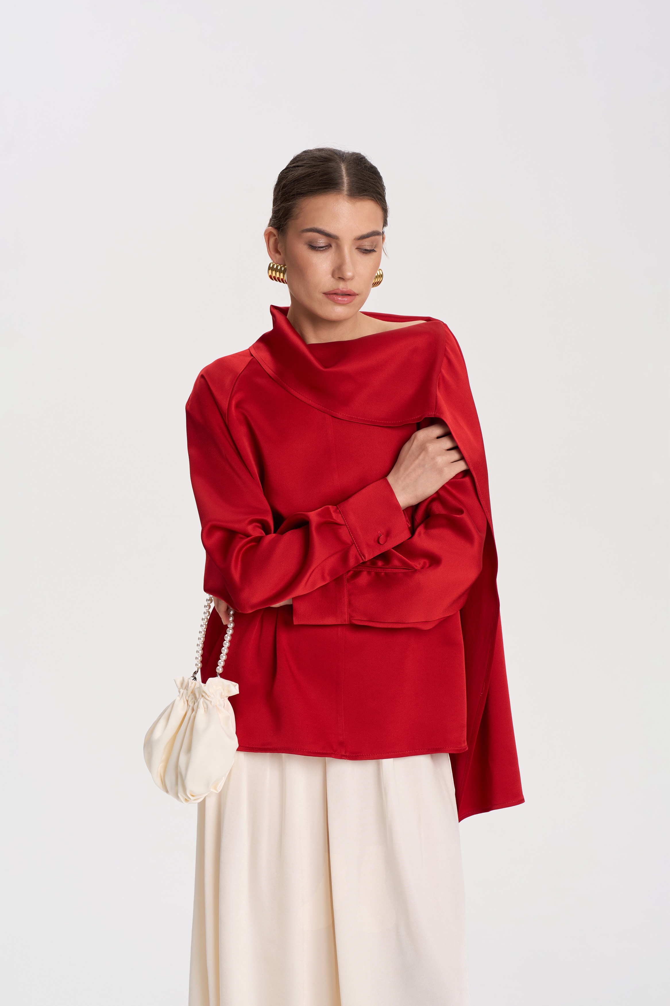 Блузка Red Queen