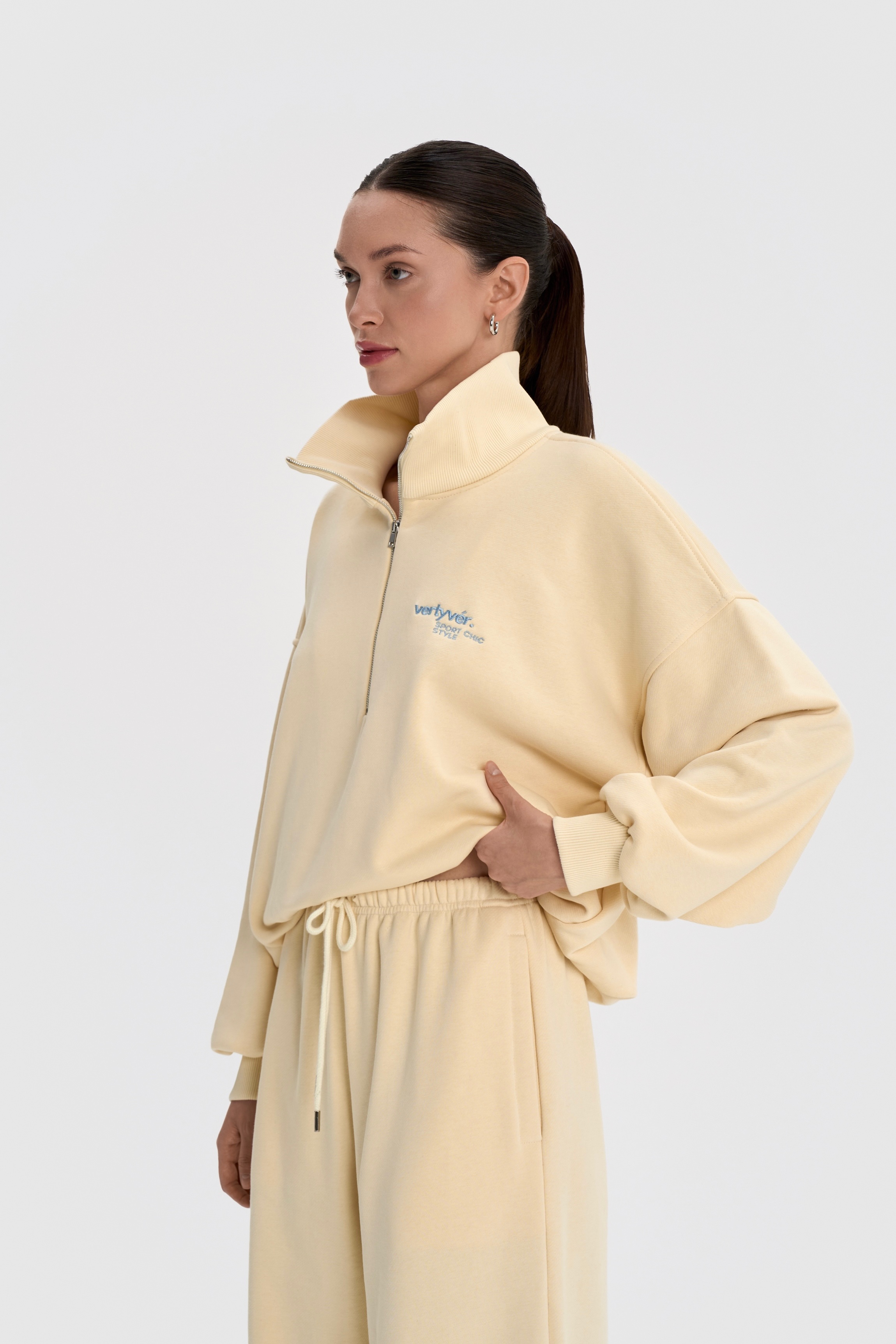 Джоггеры Crème