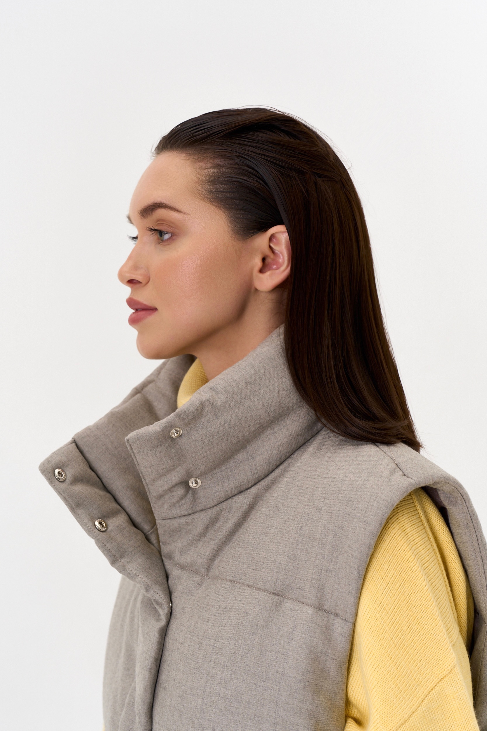 Жилет из шерсти