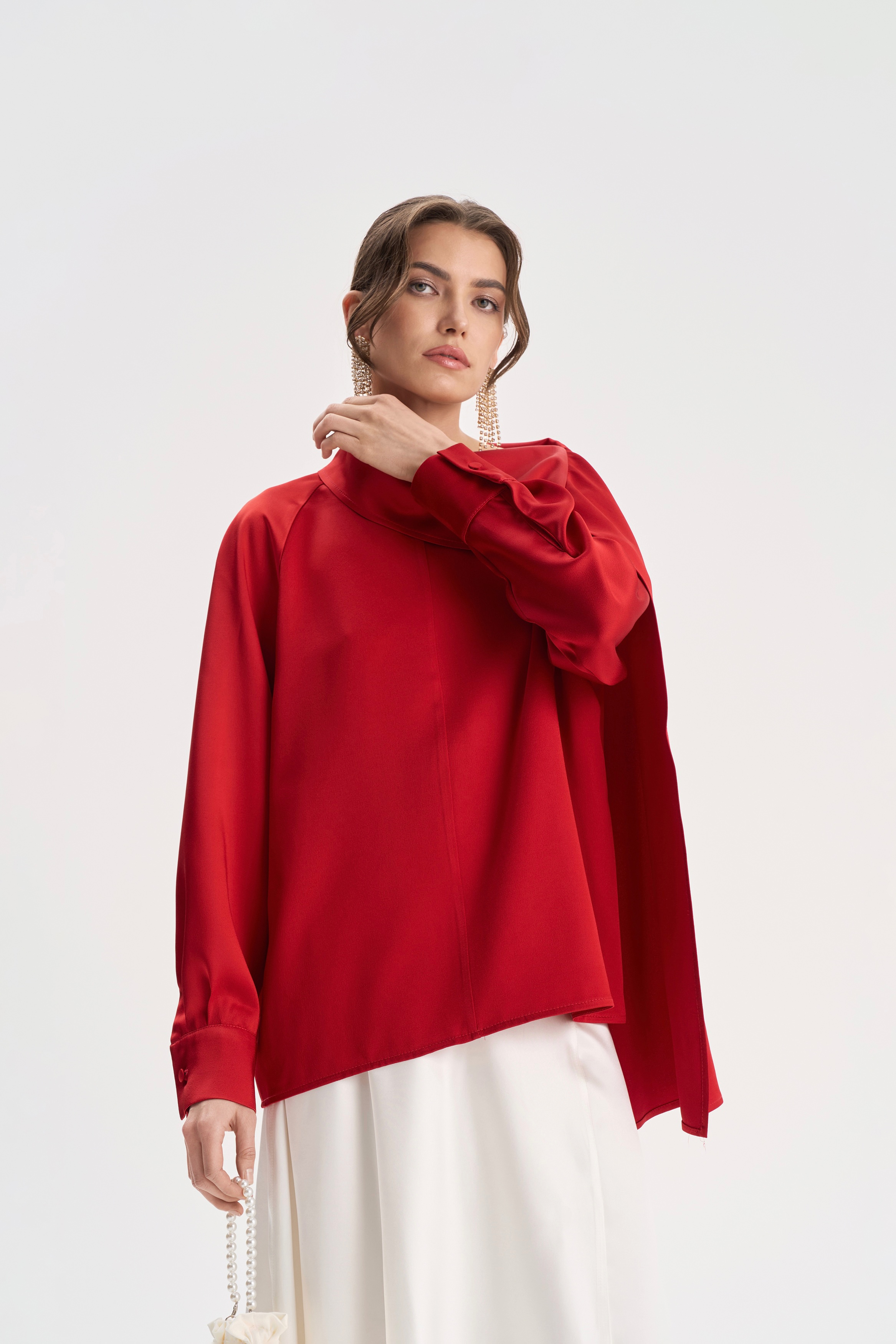 Блузка Red Queen