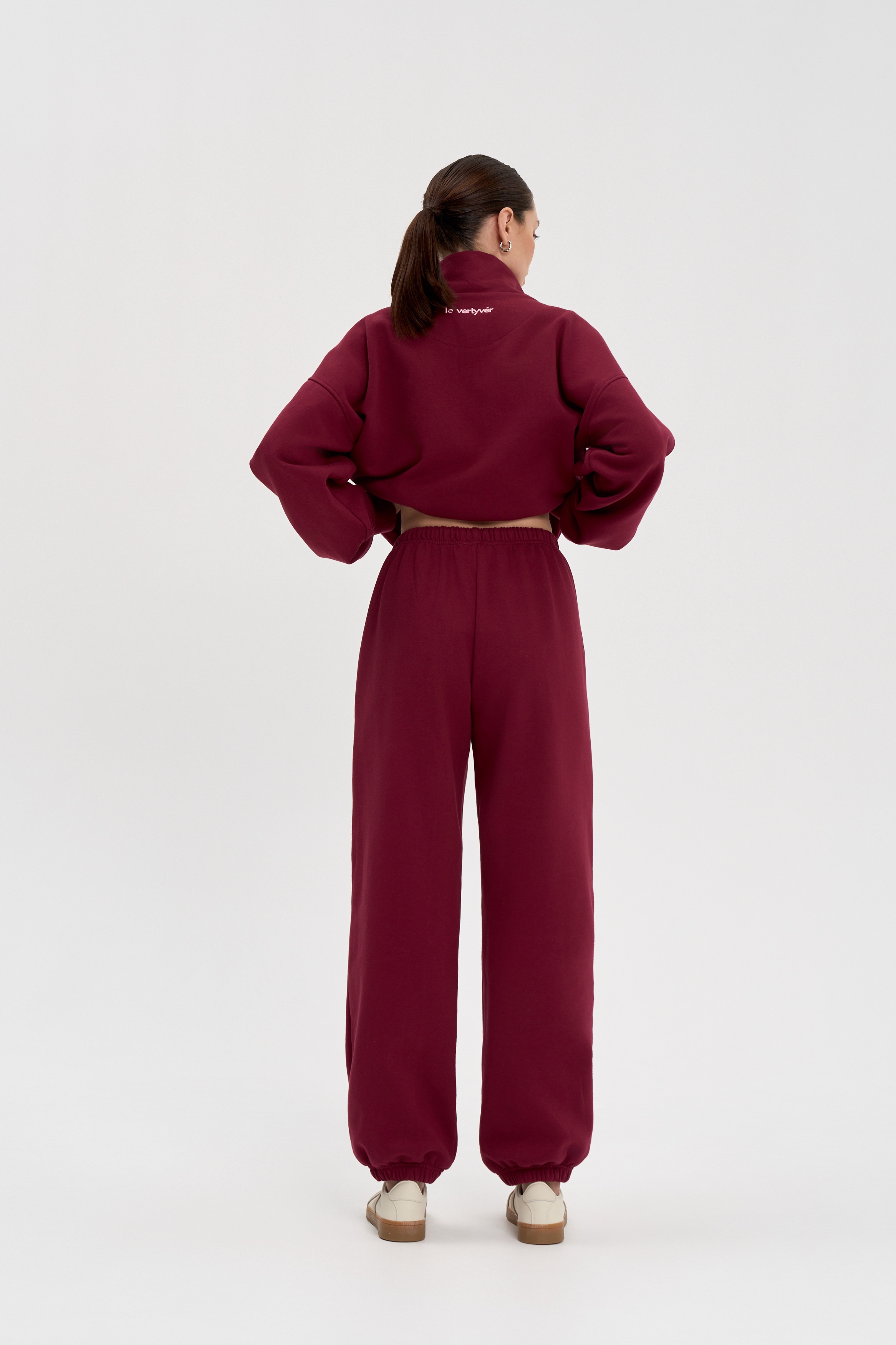 Джоггеры Vin