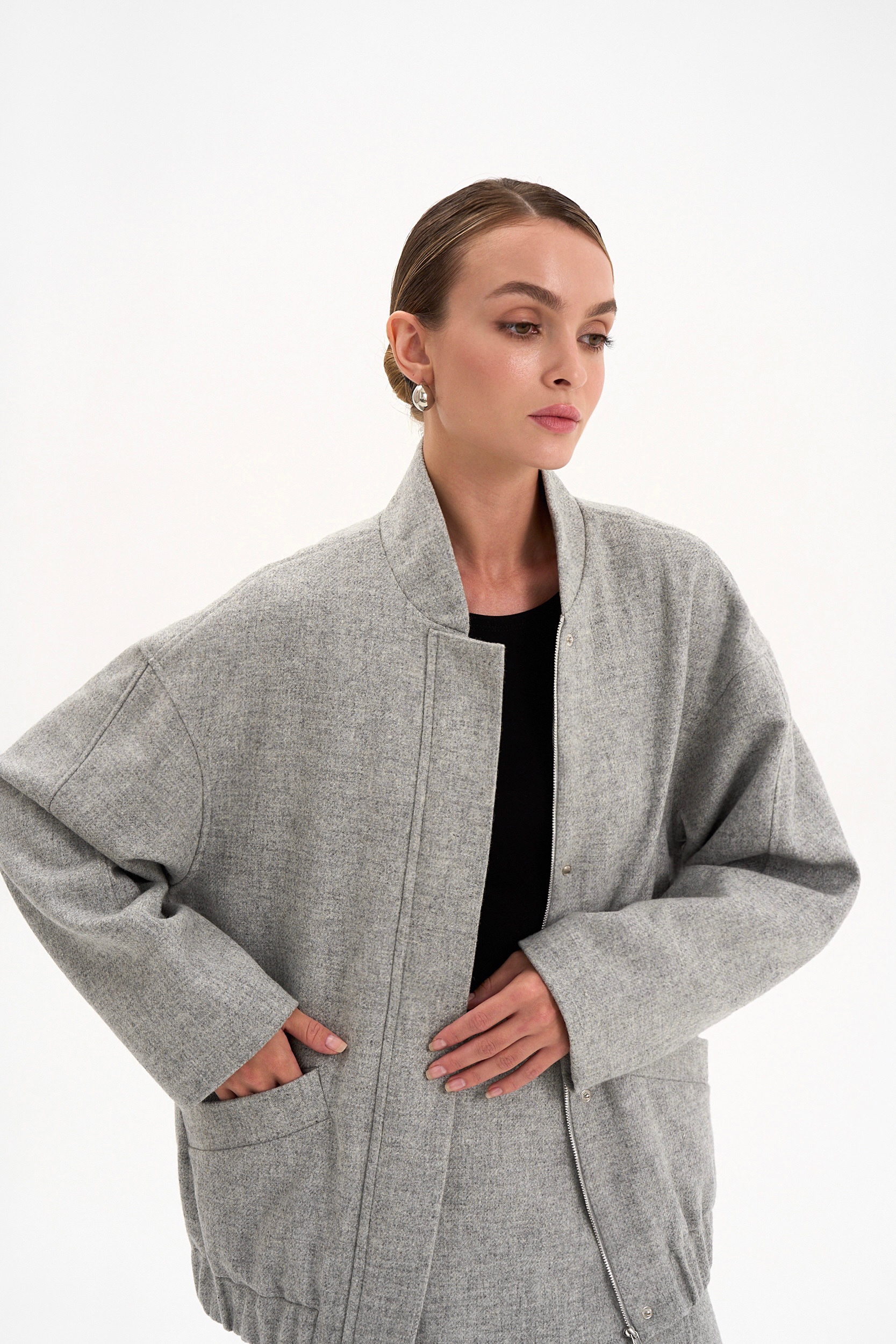 Бомбер Moonstruck