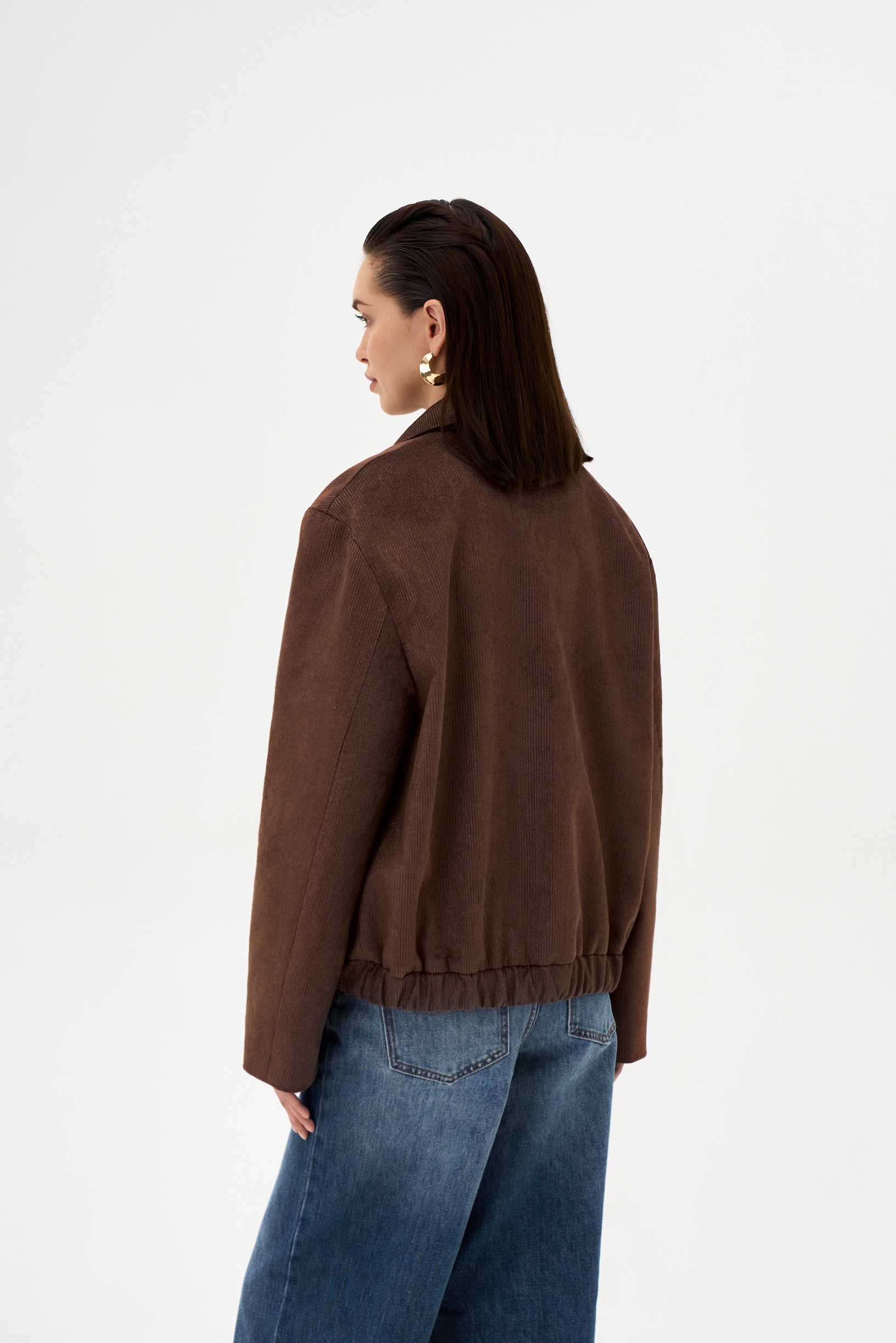 Бомбер из вельвета