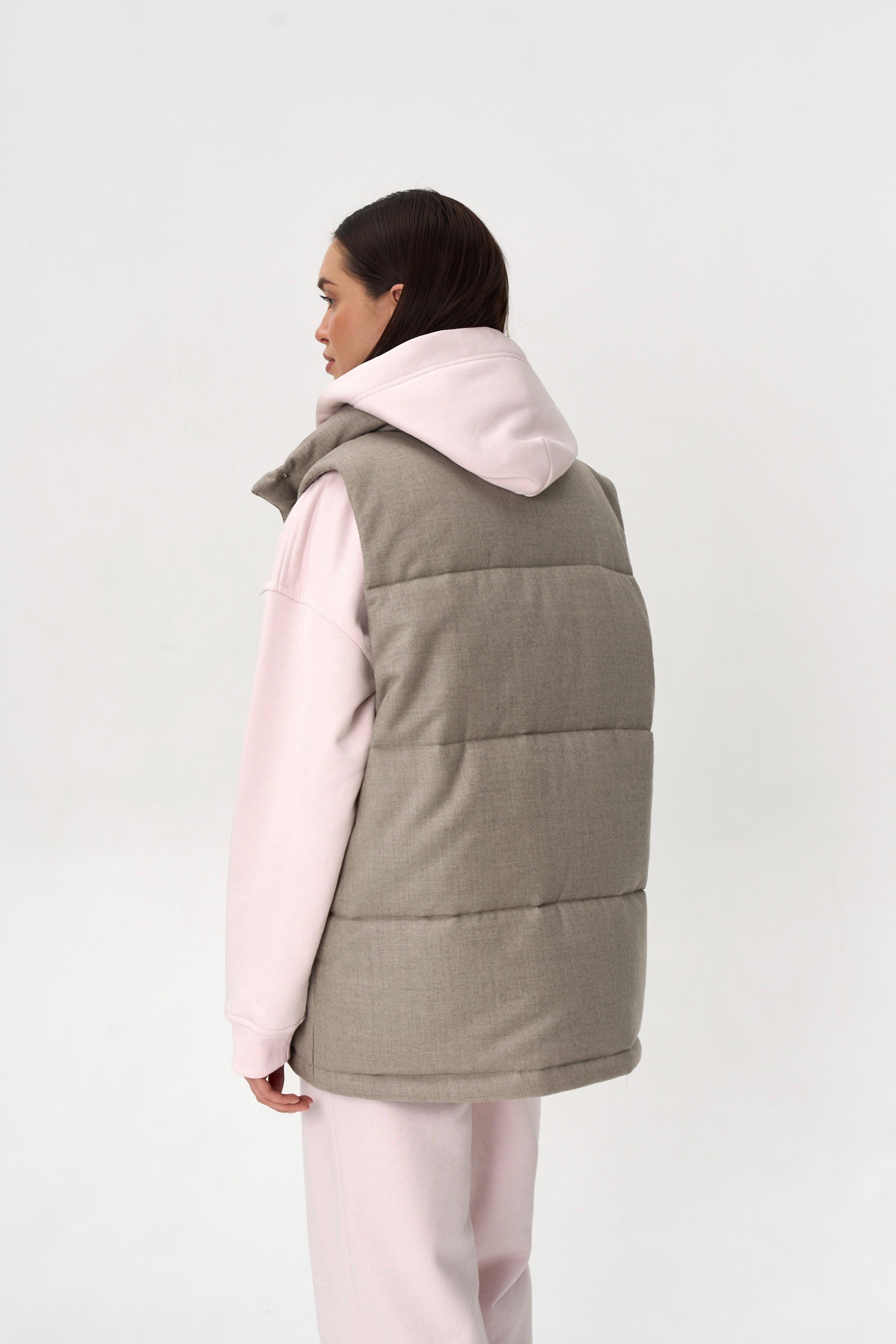 Жилет из шерсти