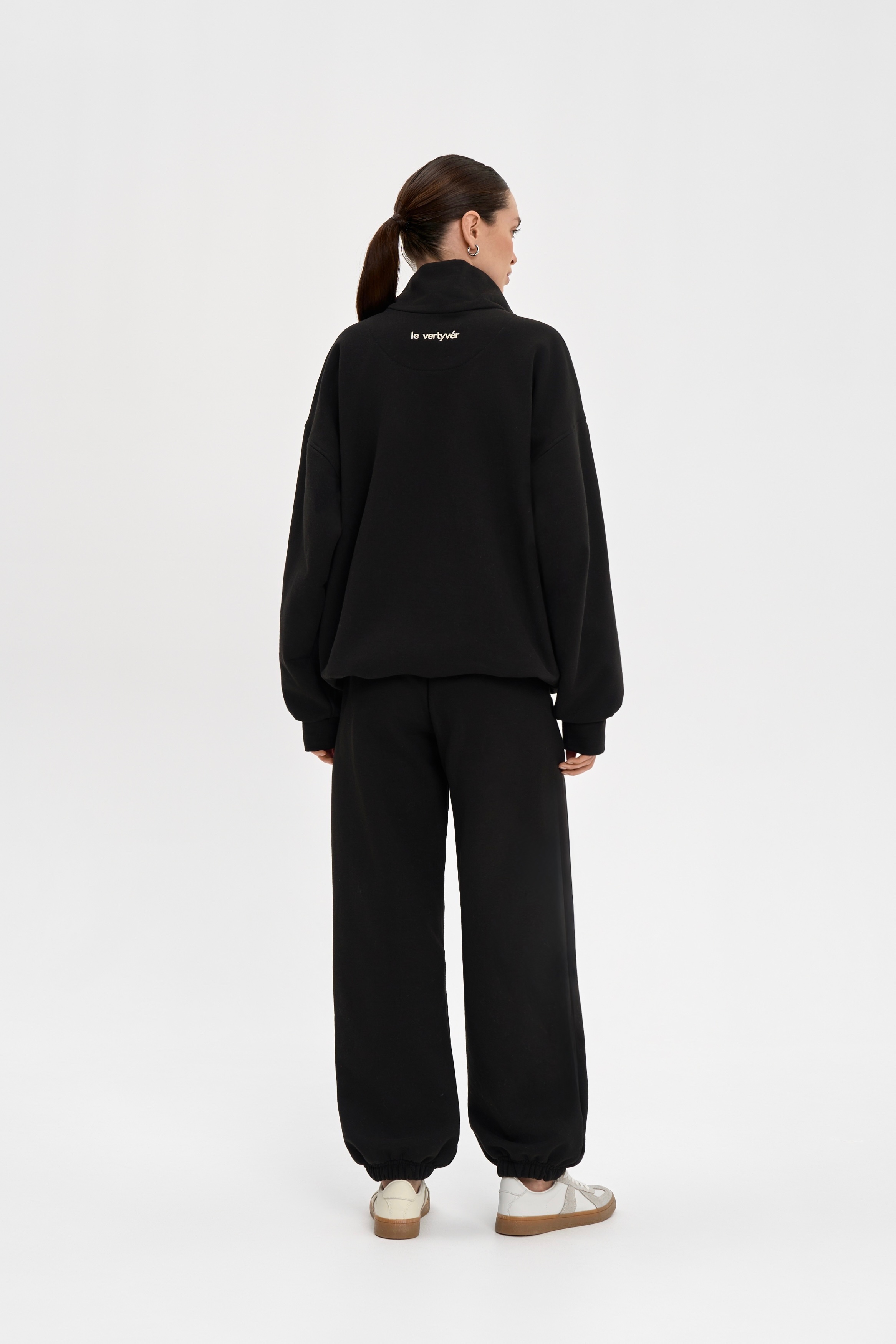 Джоггеры Noiré