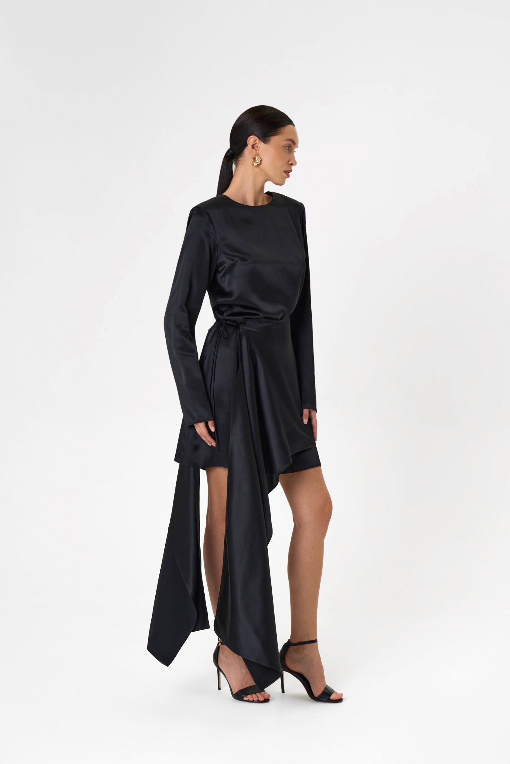 Платье Noir