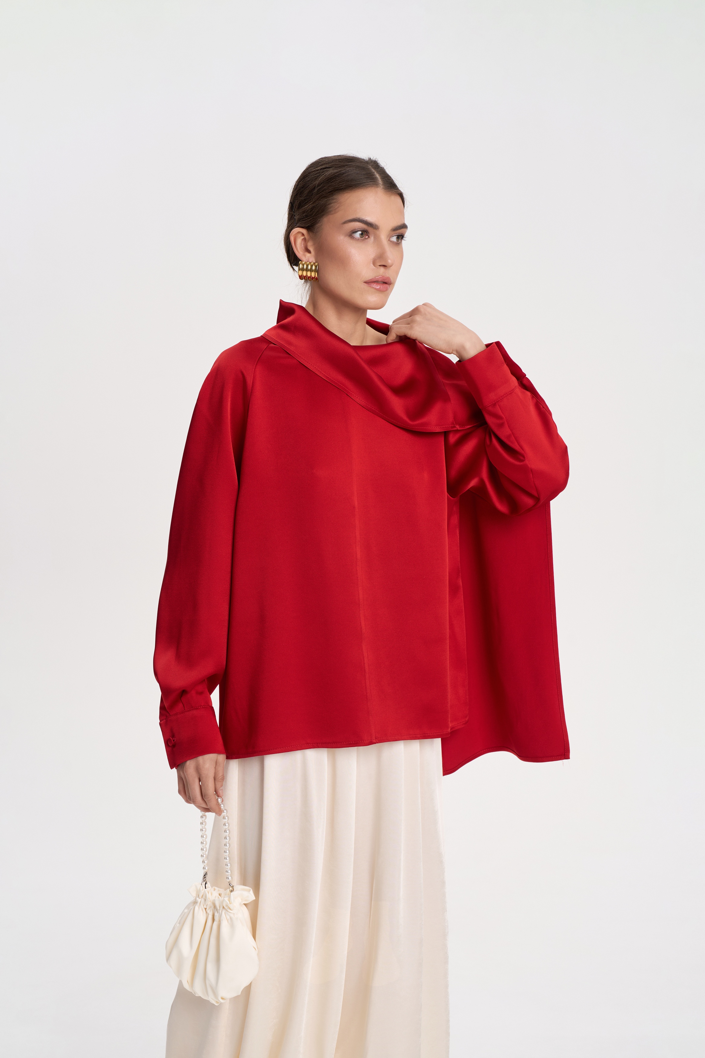 Блузка Red Queen