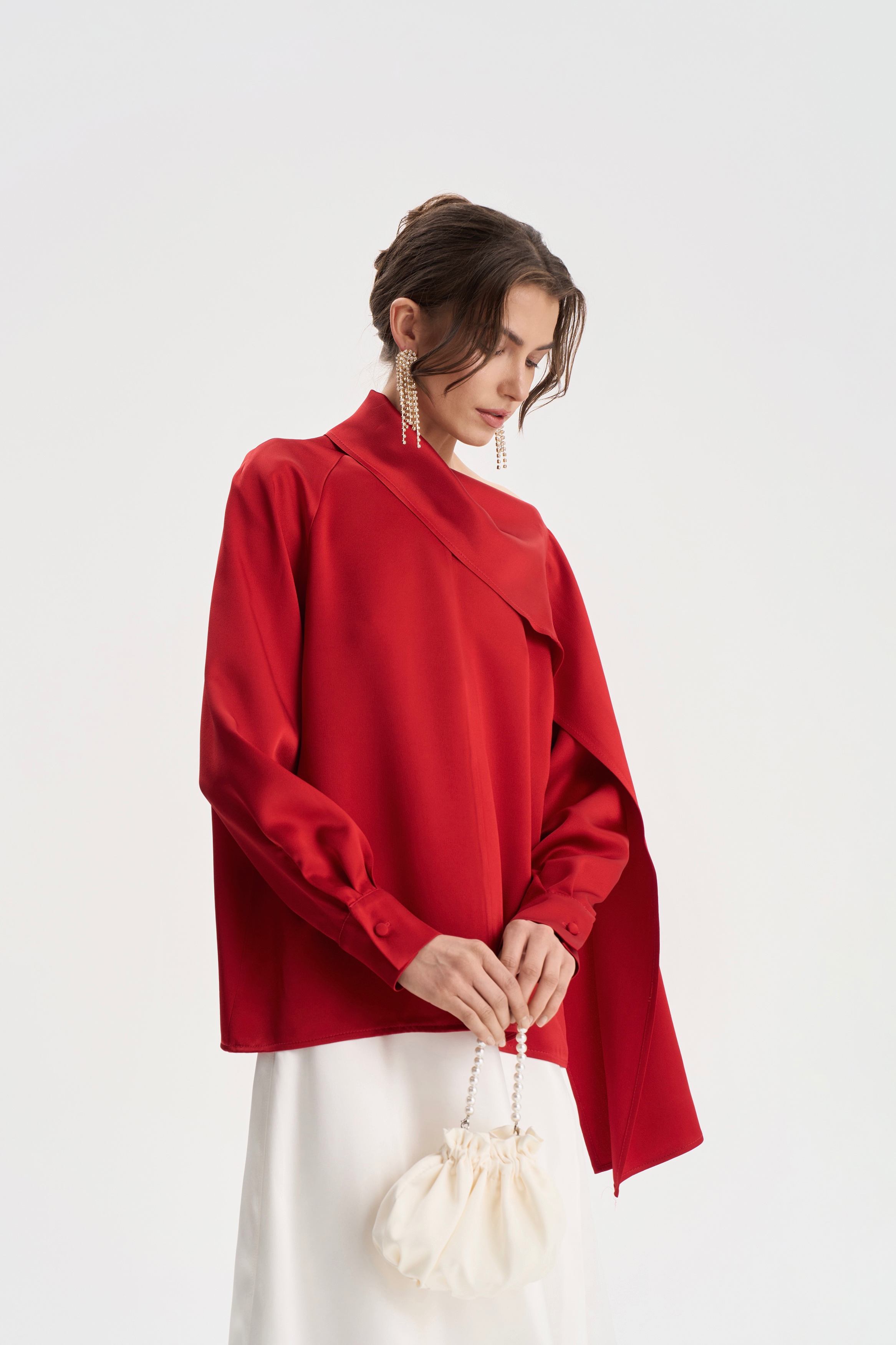 Блузка Red Queen