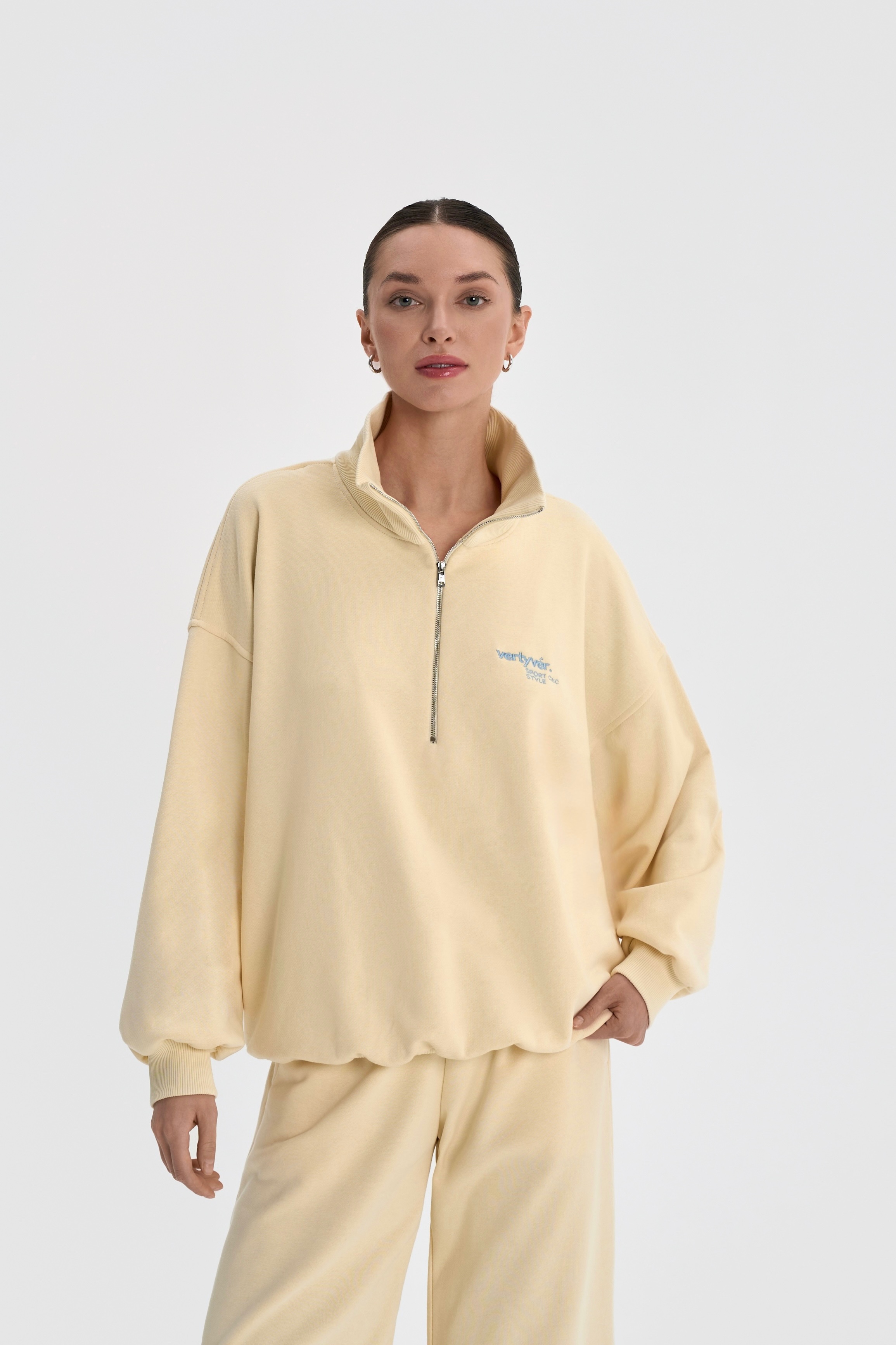 Свитшот Crème