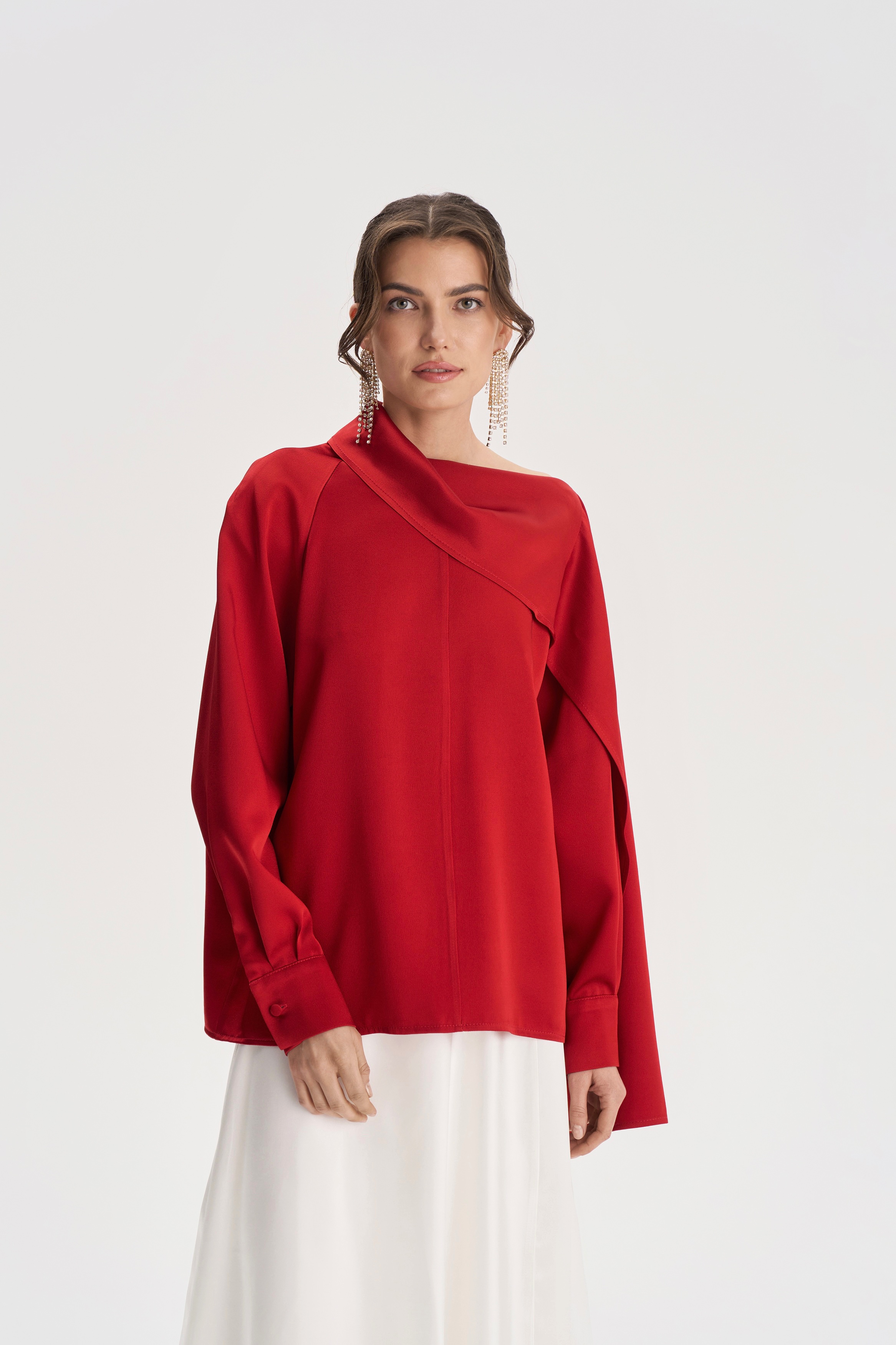 Блузка Red Queen