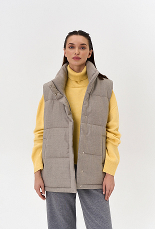 Жилет из шерсти