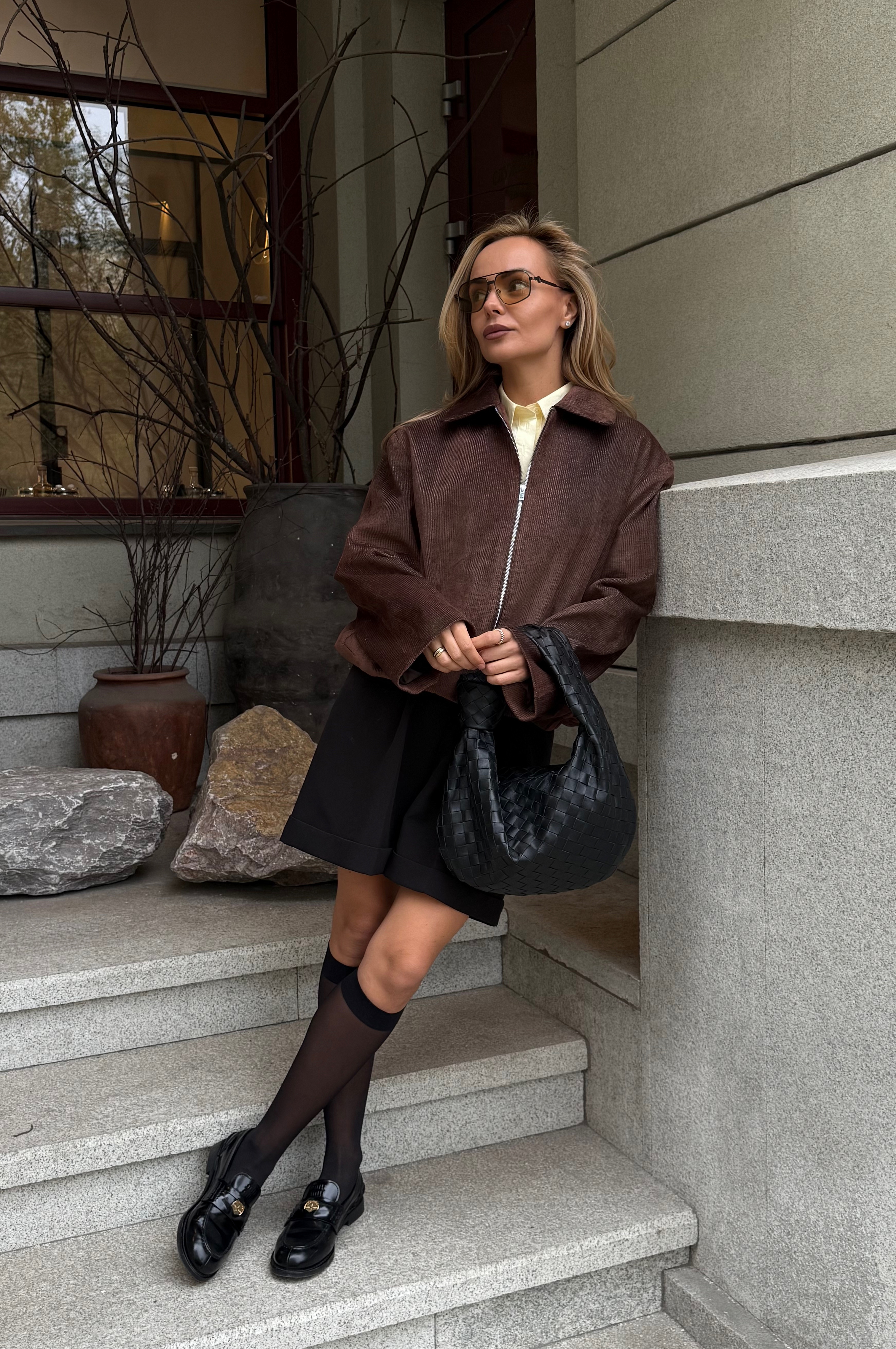 Бомбер из вельвета