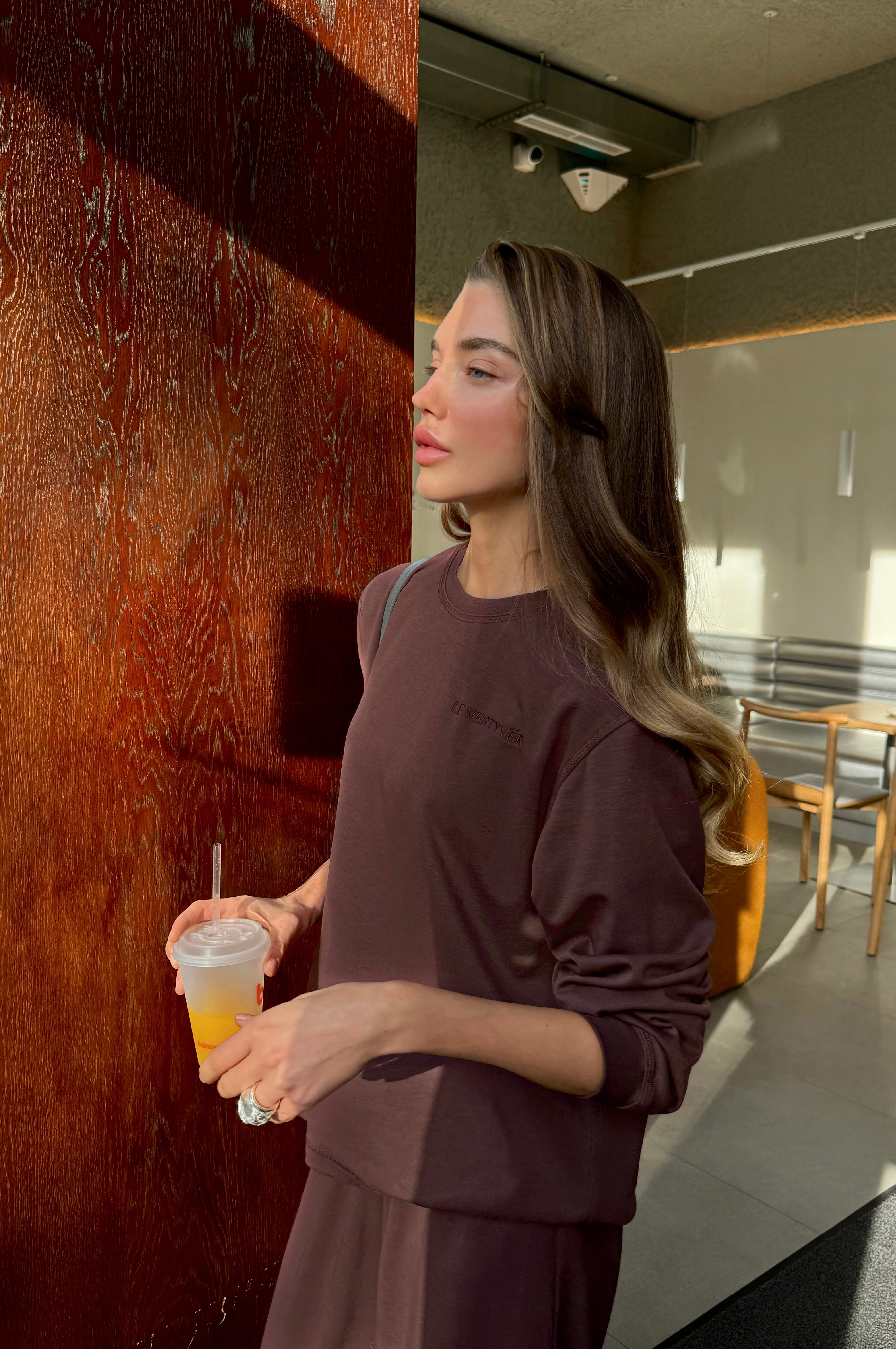 Лонгслив Taup