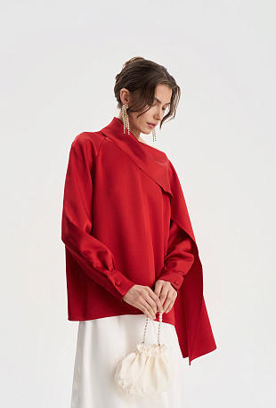 Блузка Red Queen