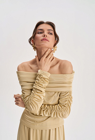 Джемпер Champagne